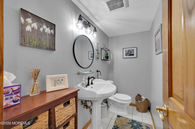 4 Talbot Road, Marlboro, NJ 07746