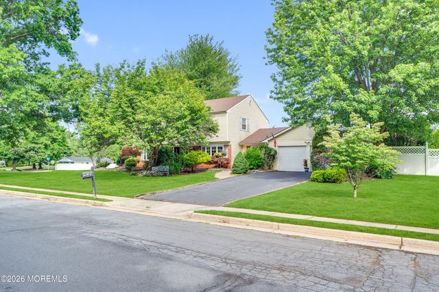 4 Talbot Road, Marlboro, NJ 07746