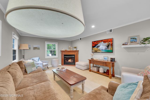 4 Talbot Road, Marlboro, NJ 07746