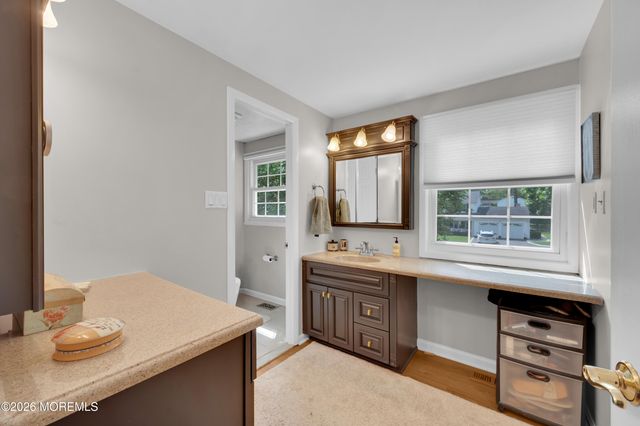 4 Talbot Road, Marlboro, NJ 07746