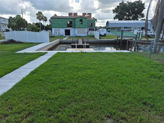 13934 SOMMERS AVENUE, Hudson, FL 34667