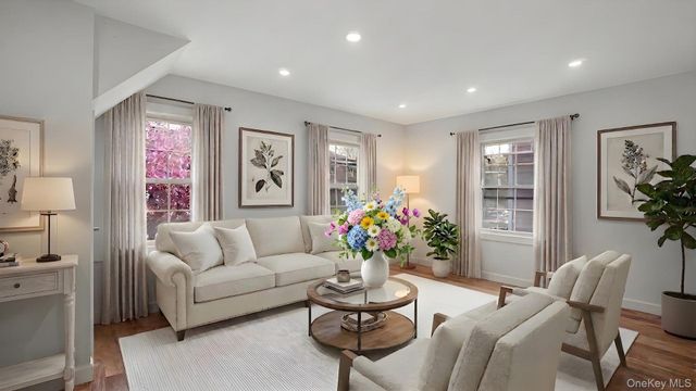 219 E 238th Street, Bronx, NY 10470