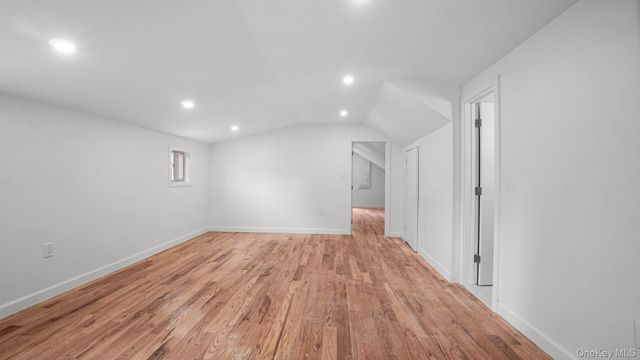 219 E 238th Street, Bronx, NY 10470