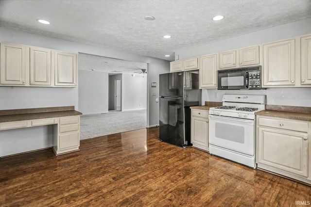 823 825 Woodmere Drive, Lafayette, IN 47905
