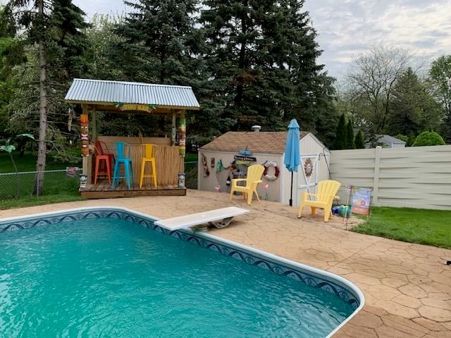 1225 Abbey Lane, Pleasant, MI 48858