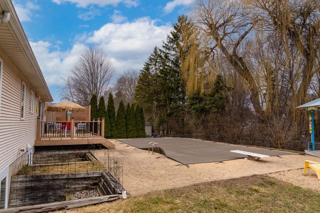 1225 Abbey Lane, Pleasant, MI 48858