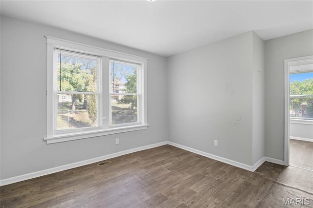 4403 Pennsylvania Avenue, St Louis, MO 63111