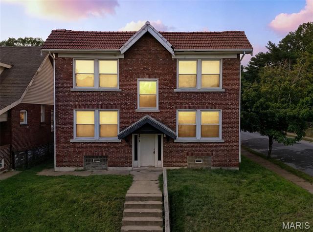 4403 Pennsylvania Avenue, St Louis, MO 63111