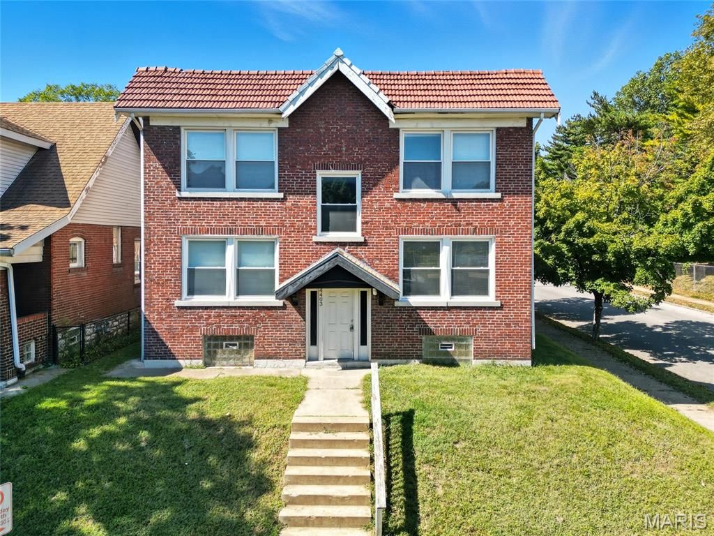 4403 Pennsylvania Avenue, St Louis, MO 63111