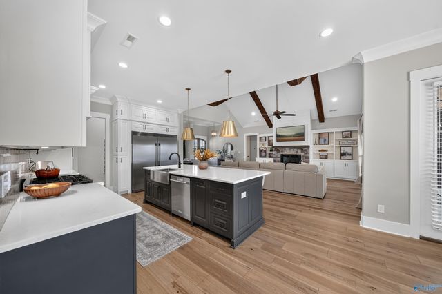 23112 Sawgrass Drive, Athens, AL 35613