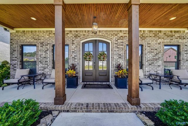 23112 Sawgrass Drive, Athens, AL 35613