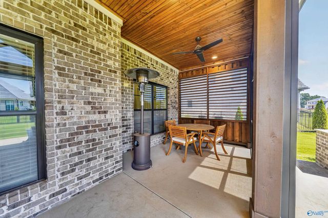 23112 Sawgrass Drive, Athens, AL 35613
