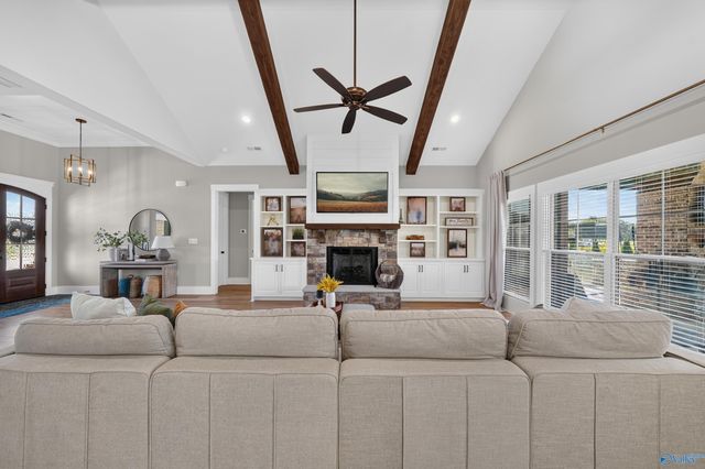 23112 Sawgrass Drive, Athens, AL 35613