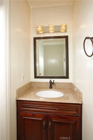 9560 Via Bernardo, Burbank, CA 91504