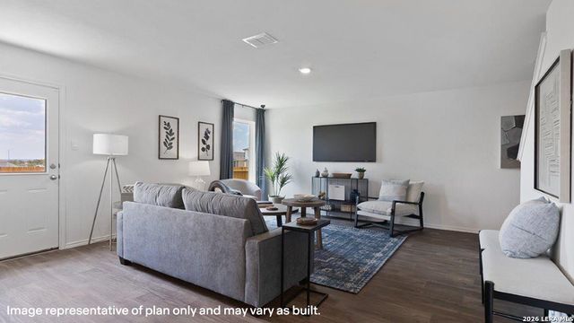 16047 Mahogany Way, Elmendorf, TX 78112