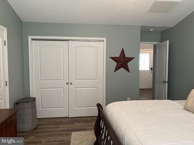 346 BROOKS DR, Colonial Beach, VA 22443