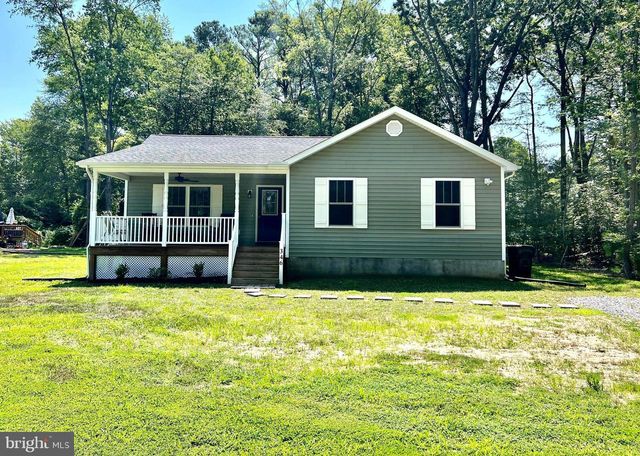 346 BROOKS DR, Colonial Beach, VA 22443