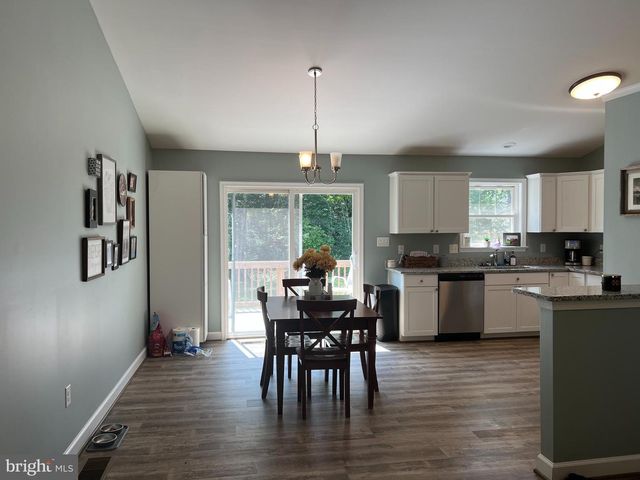 346 BROOKS DR, Colonial Beach, VA 22443