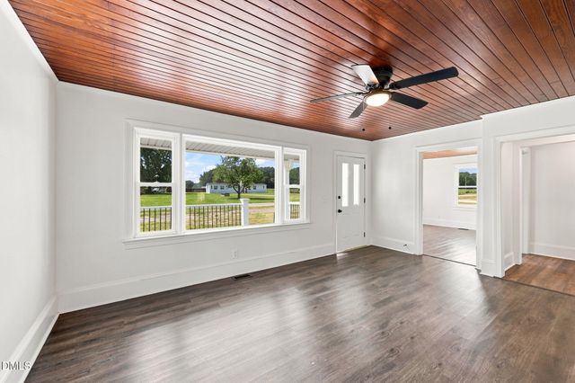 2695 Lizzie Mill Road, Selma, NC 27576