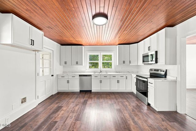 2695 Lizzie Mill Road, Selma, NC 27576