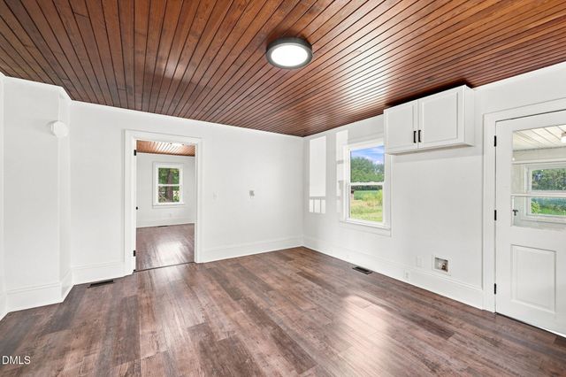 2695 Lizzie Mill Road, Selma, NC 27576