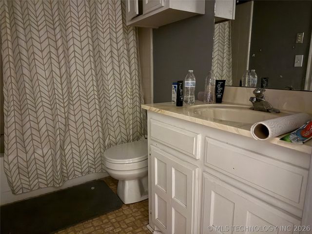 1312 W Gulfport Place, Broken Arrow, OK 74011