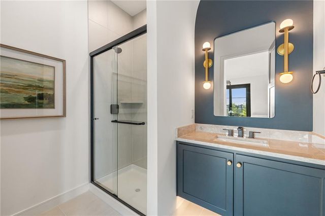 9719 W 176th Terrace, Overland Park, KS 66013