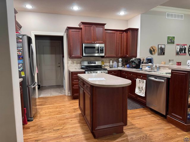 323 N Eaton Dr, Lawrence, KS 66049