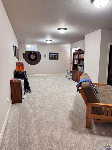 323 N Eaton Dr, Lawrence, KS 66049