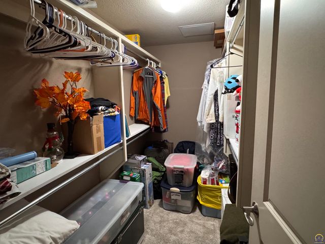 323 N Eaton Dr, Lawrence, KS 66049