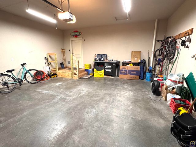 323 N Eaton Dr, Lawrence, KS 66049