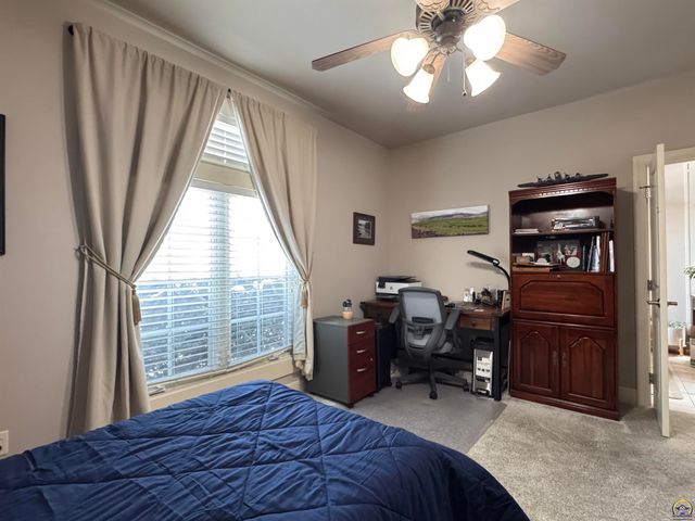 323 N Eaton Dr, Lawrence, KS 66049