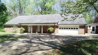 7701 Michael Drive, Lake Cormorant, MS 38641