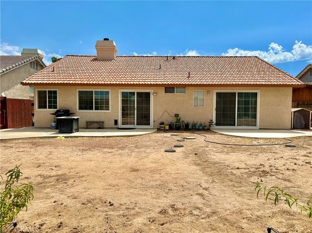 14200 La Mirada Street, Victorville, CA 92392