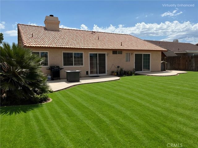 14200 La Mirada Street, Victorville, CA 92392