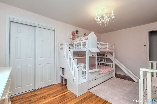 240 Quenby Place, Stratford, CT 06614
