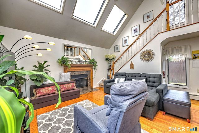 240 Quenby Place, Stratford, CT 06614