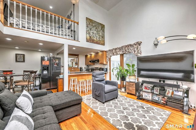 240 Quenby Place, Stratford, CT 06614