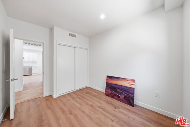 2896 W 14th Street, Los Angeles, CA 90006