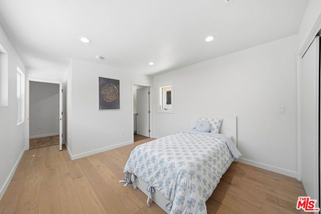 2896 W 14th Street, Los Angeles, CA 90006