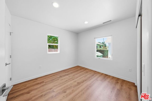 2896 W 14th Street, Los Angeles, CA 90006