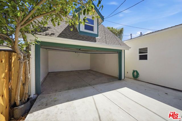 2896 W 14th Street, Los Angeles, CA 90006