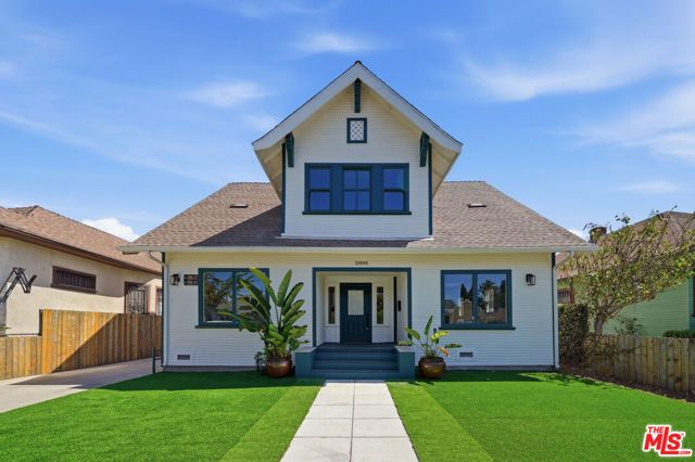 2896 W 14th Street, Los Angeles, CA 90006