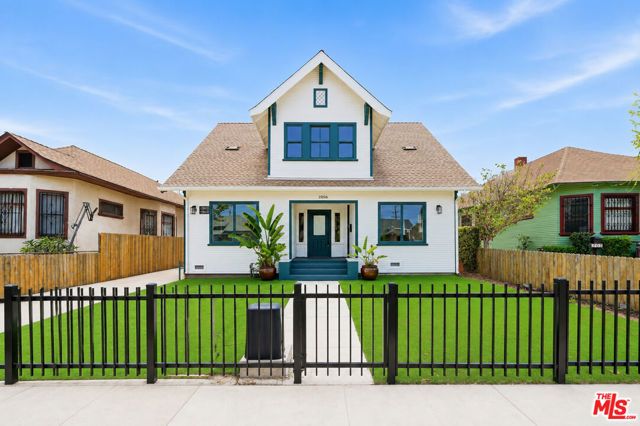 2896 W 14th Street, Los Angeles, CA 90006