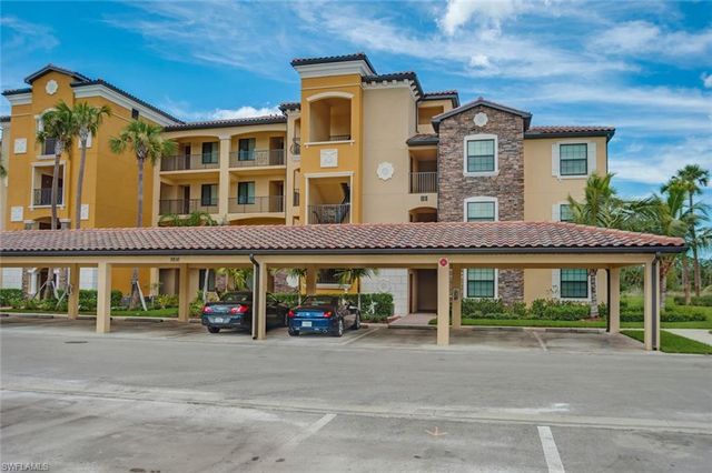 9826 Giaveno CIR 1514, Naples, FL 34113
