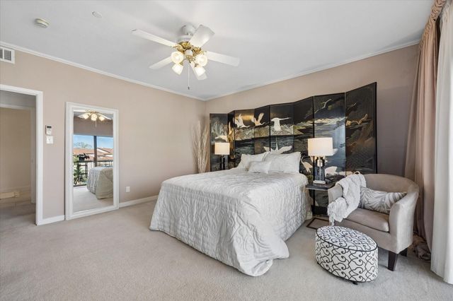 351 Lakeside Lane 201, Nassau Bay, TX 77058