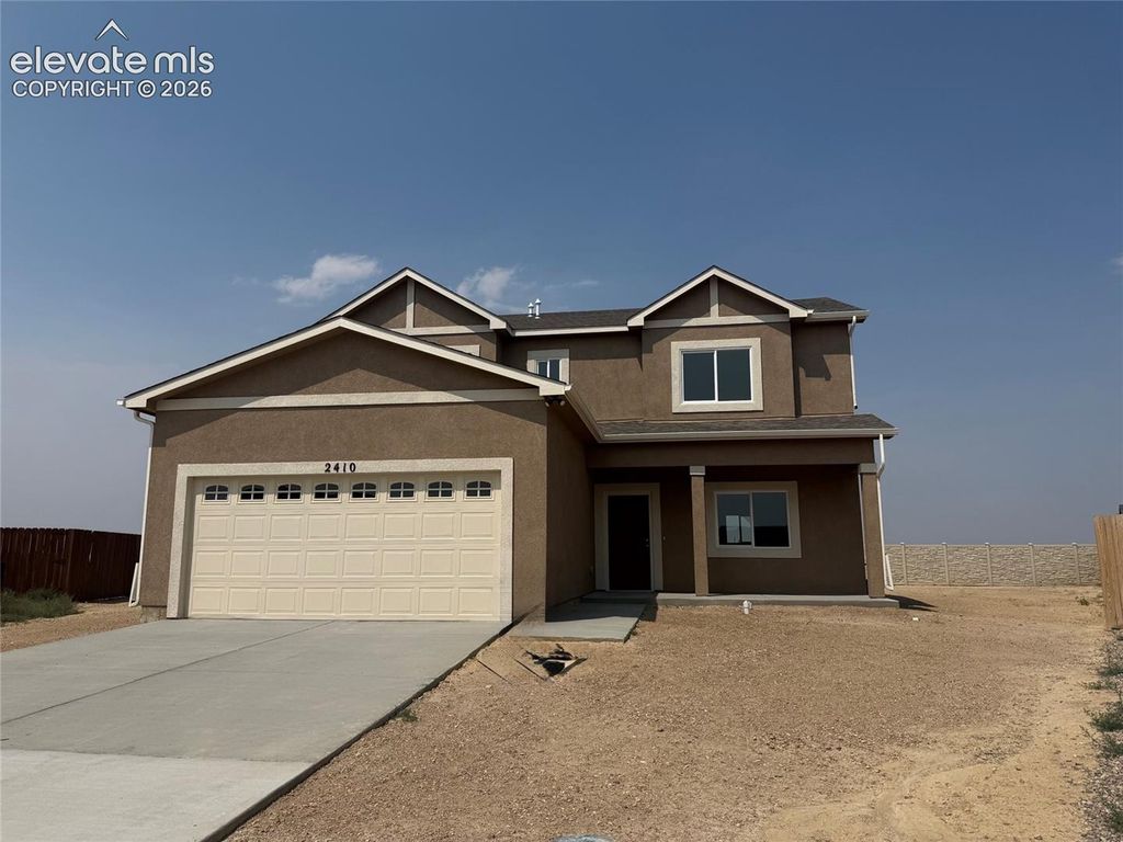2410 Yankee Court, Pueblo, CO 81008 — exterior