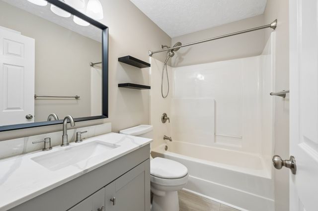 545 Sheath Cir, Lebanon, TN 37087