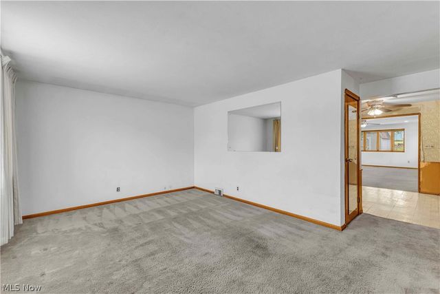 20559 Westwood Park Boulevard, Strongsville, OH 44149