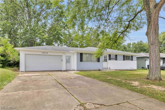 20559 Westwood Park Boulevard, Strongsville, OH 44149